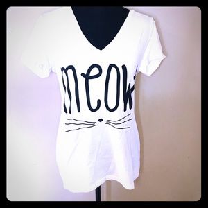 White VNeck Cats Meow Womens TShirt Size M